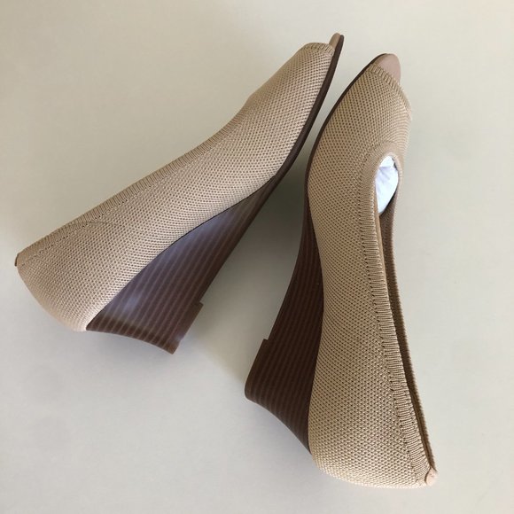 NEW Vivaia Peep Toe Wedge sandal heel / almond / 39 - Picture 6 of 11